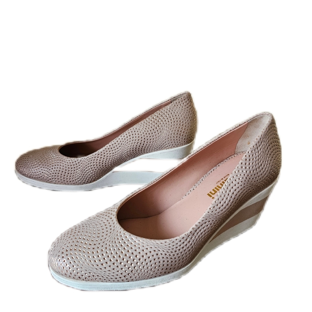 Authentic Baldinini Leather Italian Wedge Shoes In Salmon Pink Size 38.5